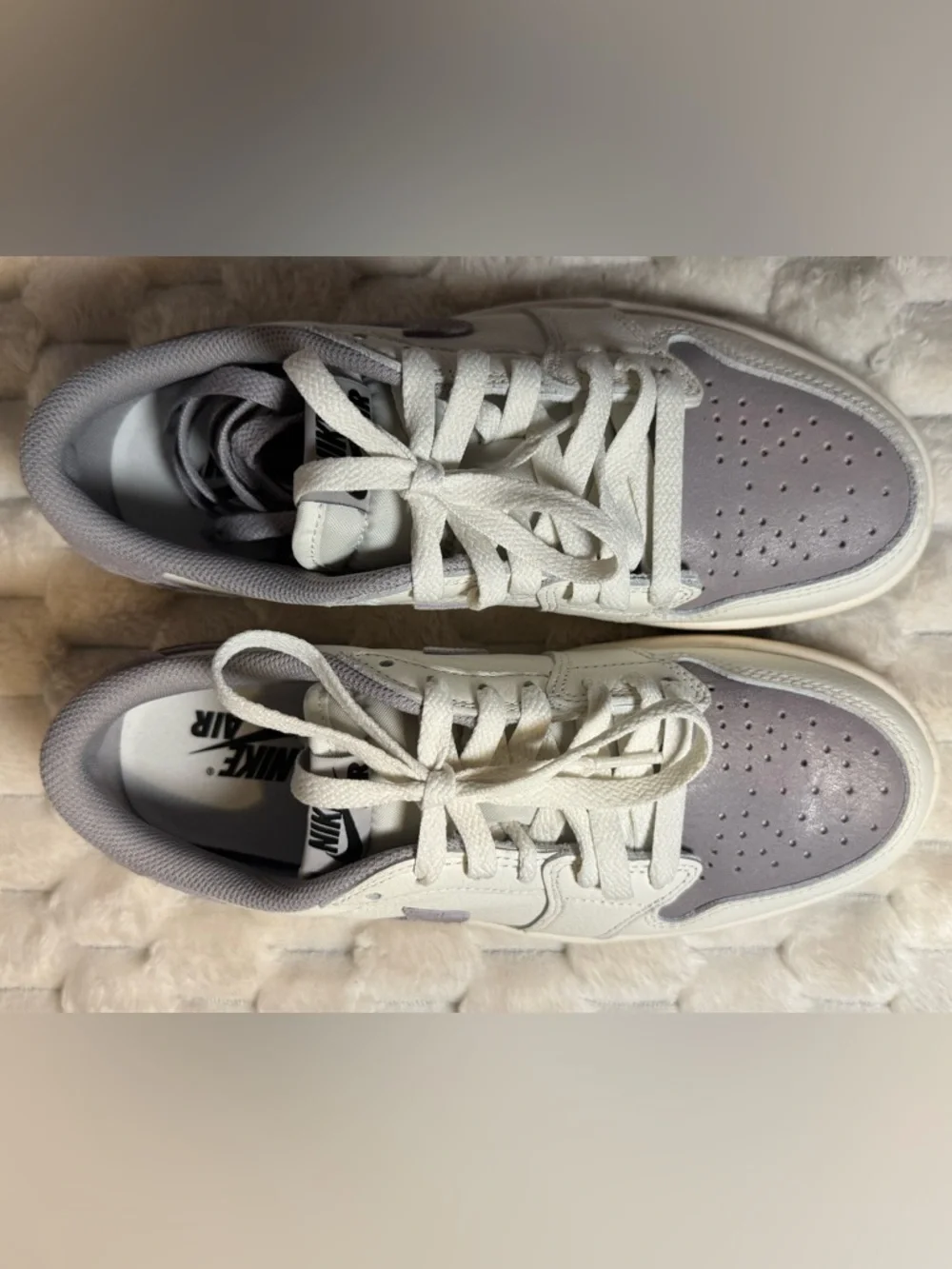 Jordan 1 Retro Low OG Atmosphere M6.5 W8